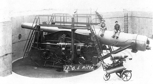 12-inch gun om M1897 disappearing carriage